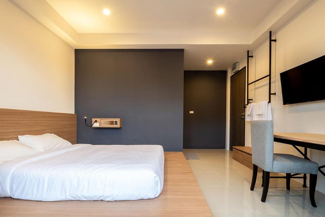Stay@Kata Poshtel Karon Exterior photo